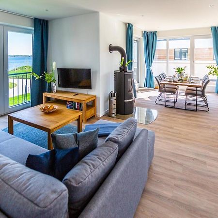 Hangar 19 Luxusapartment Mit Sauna, Kamin Und Seeblick H4W3 Schwerin  Extérieur photo